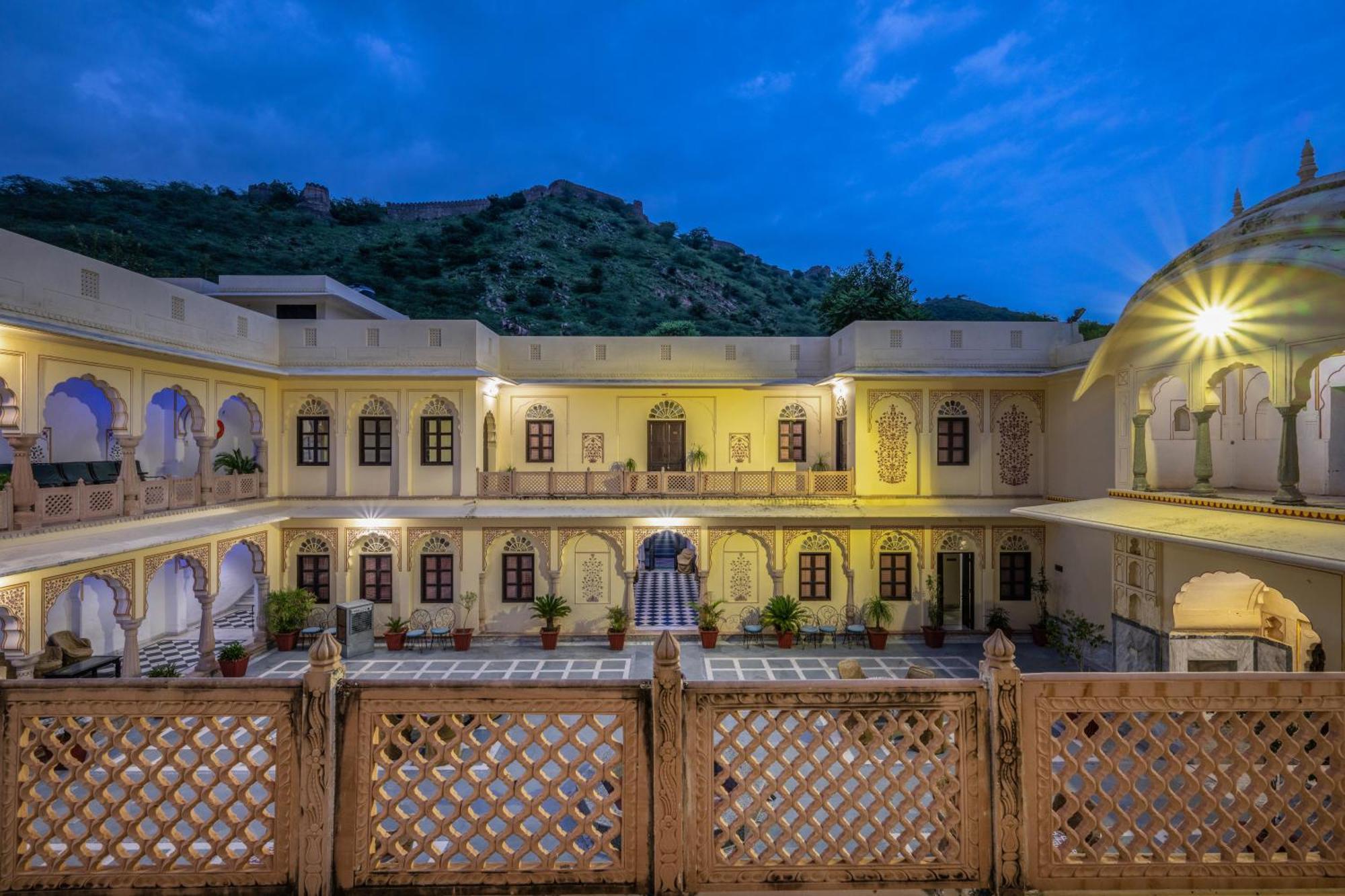 Dhulagarh Heritage Palace Hotel Near Jaipur Bānskhoh 외부 사진