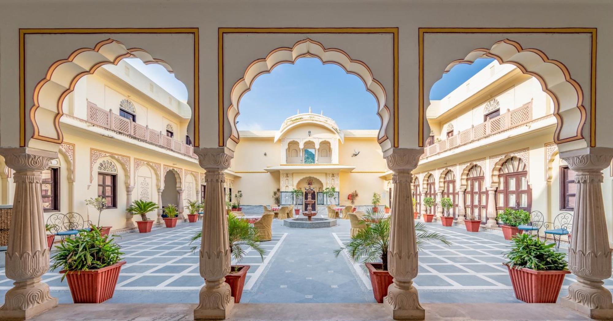 Dhulagarh Heritage Palace Hotel Near Jaipur Bānskhoh 외부 사진