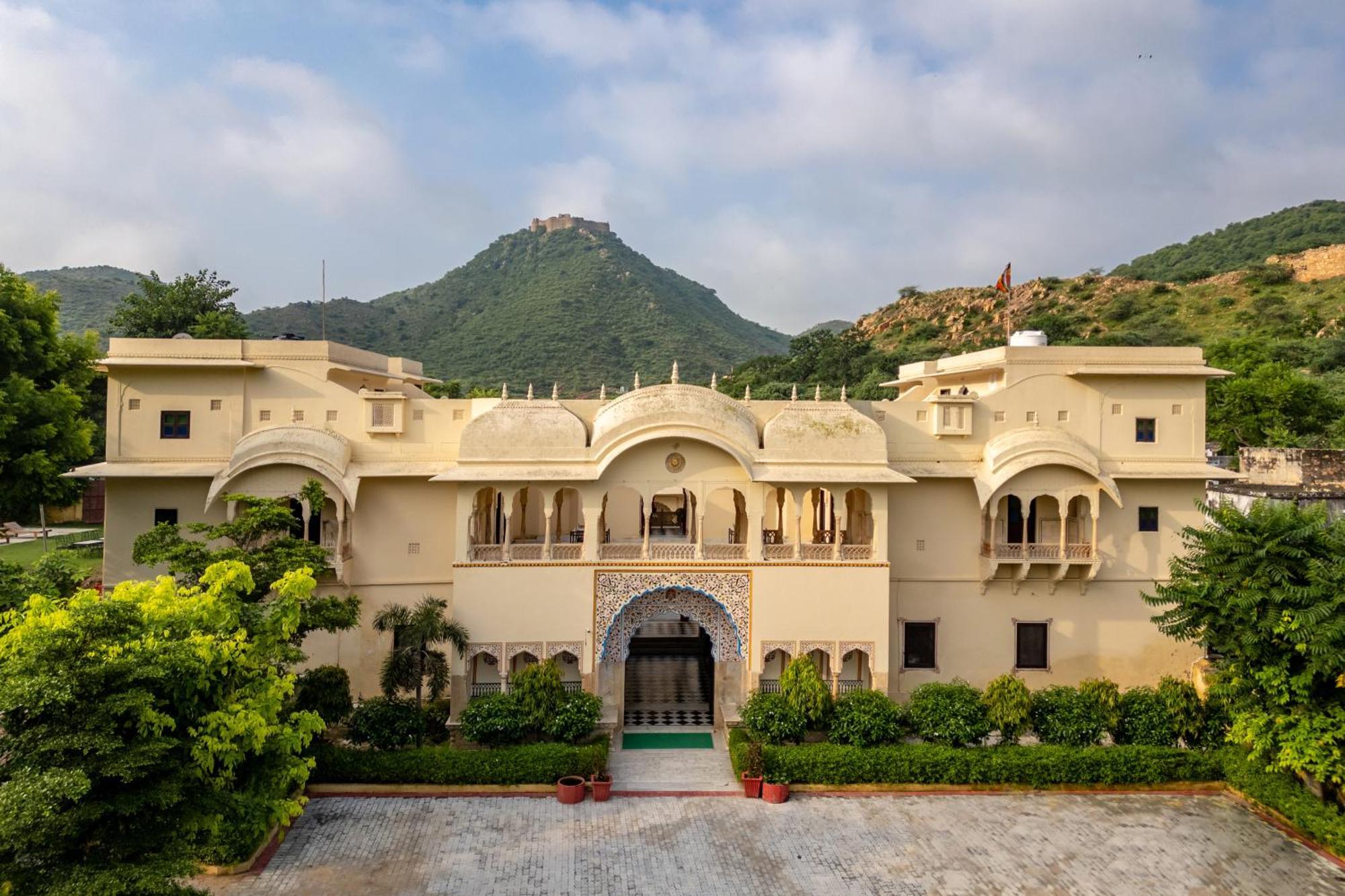 Dhulagarh Heritage Palace Hotel Near Jaipur Bānskhoh 외부 사진